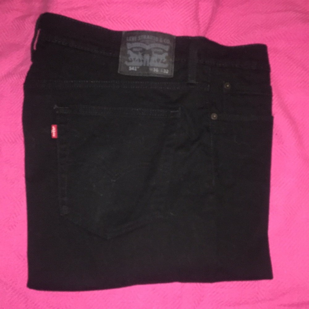 LEVI 541 BLACK SIZE 36x32